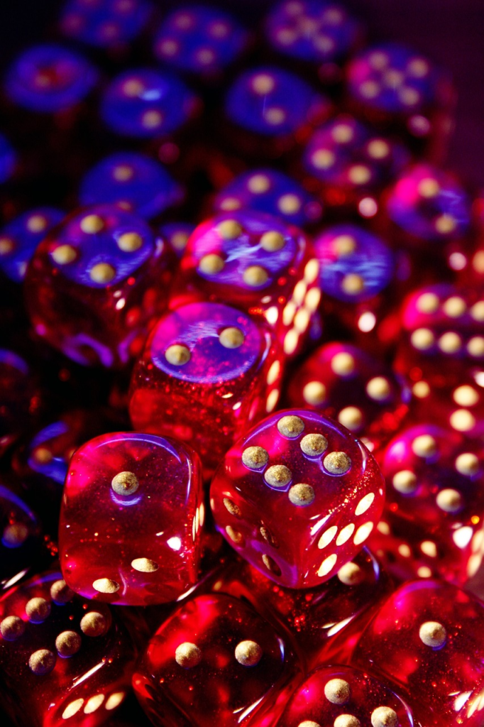 fortune telling with dice and dominoes
